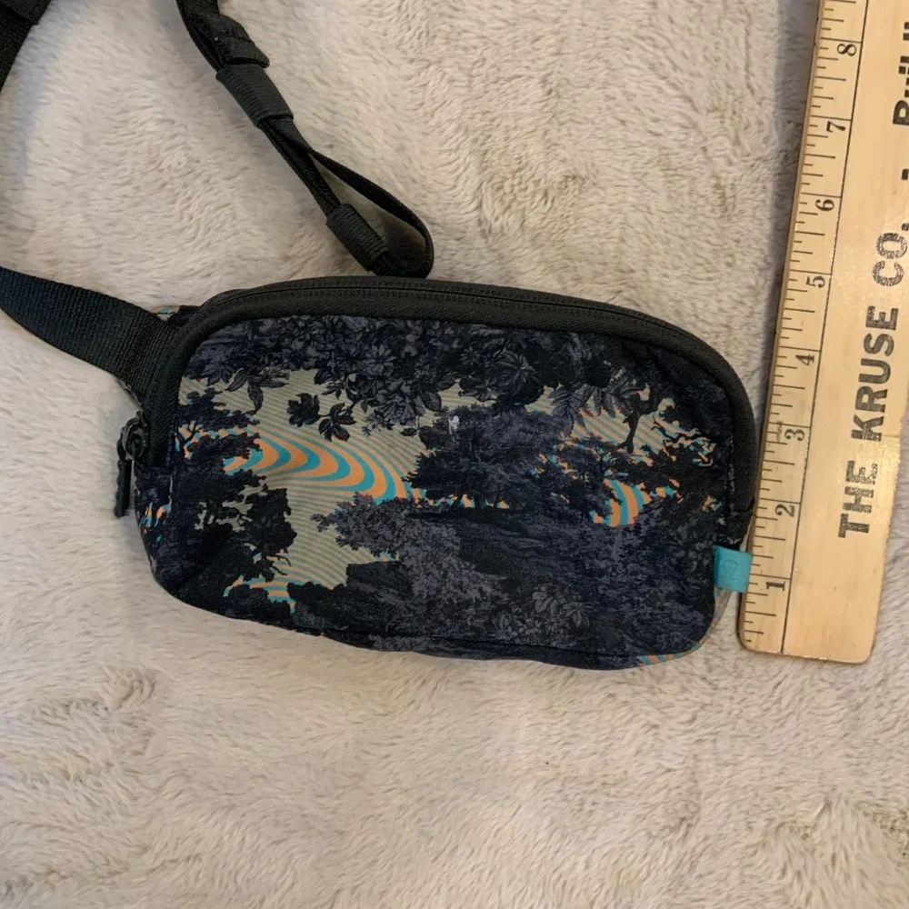 Lululemon Clean lines belt sling bag and mini psychedelic belt bag Black Travel